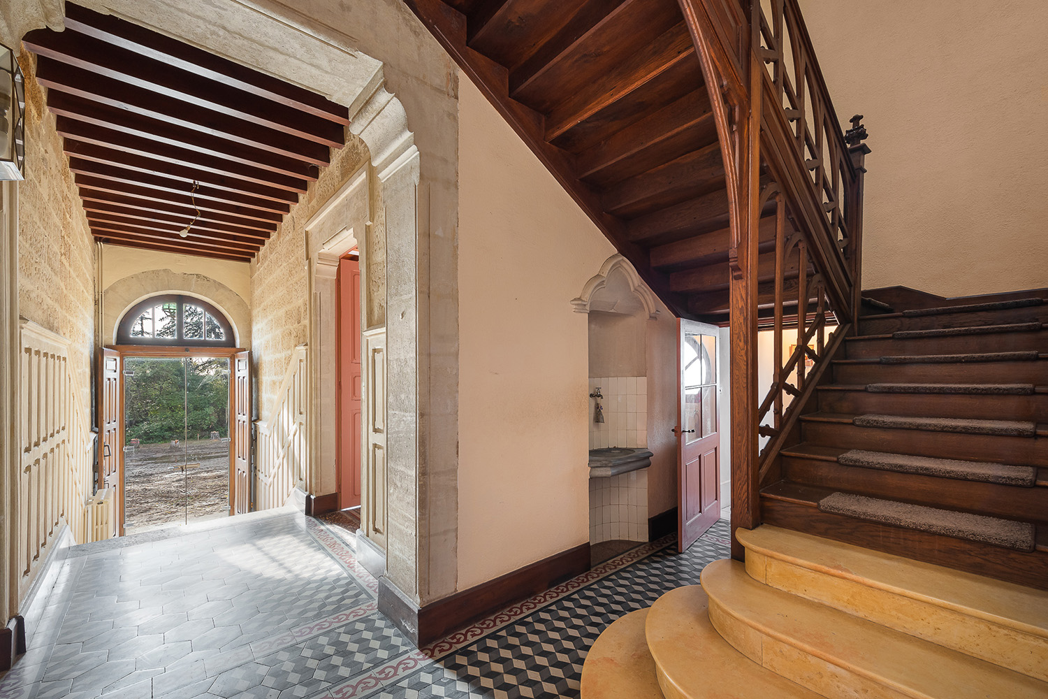 r1508_9_04_batisse_domaine_des_grandes_cedres_-_opus_developpement-4